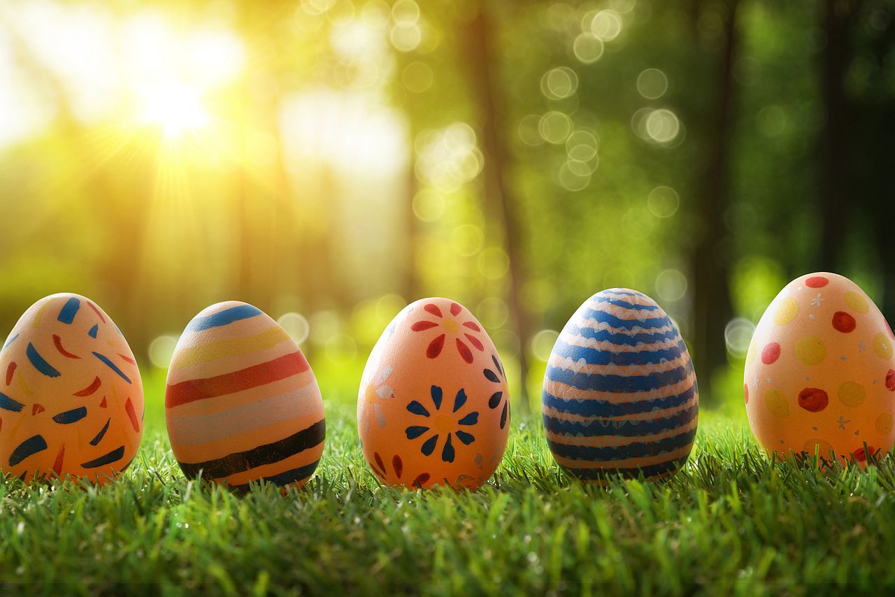 <p>Ако има замърсявания, е по-добре да се измият внимателно, без да се повредят повърхността.</p>