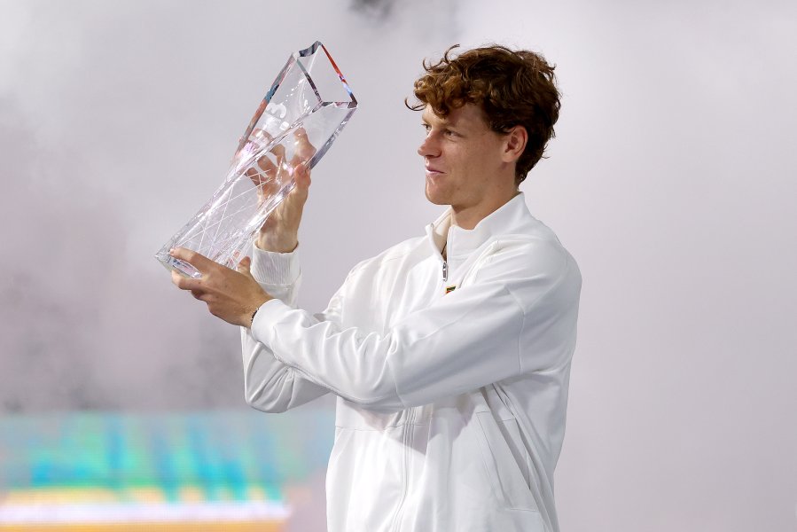 Яник Синер спечели Мастърс турнира в Маями и оформи Слънчев1