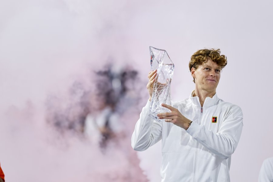 Яник Синер спечели Мастърс турнира в Маями и оформи Слънчев1