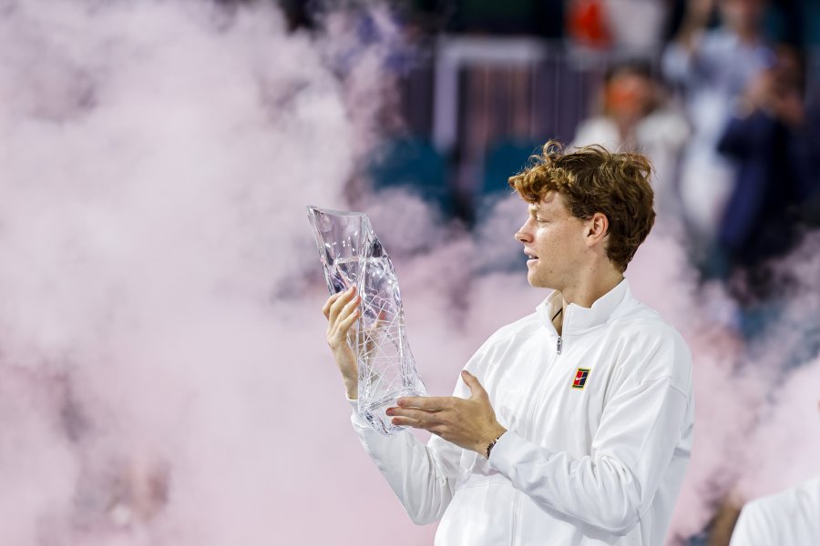 Яник Синер спечели Мастърс турнира в Маями и оформи Слънчев1