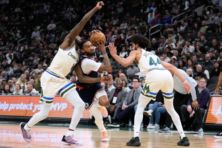 Милуоки Бъкс Лос Анджелис Клипърс1