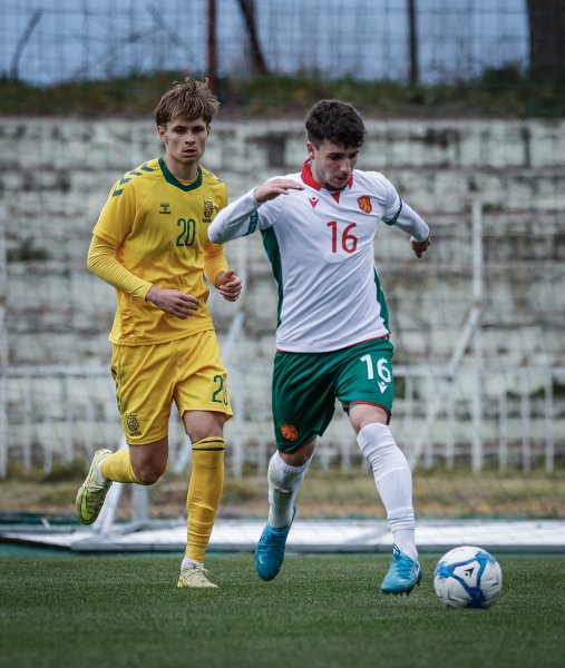 България U17 Литва U171