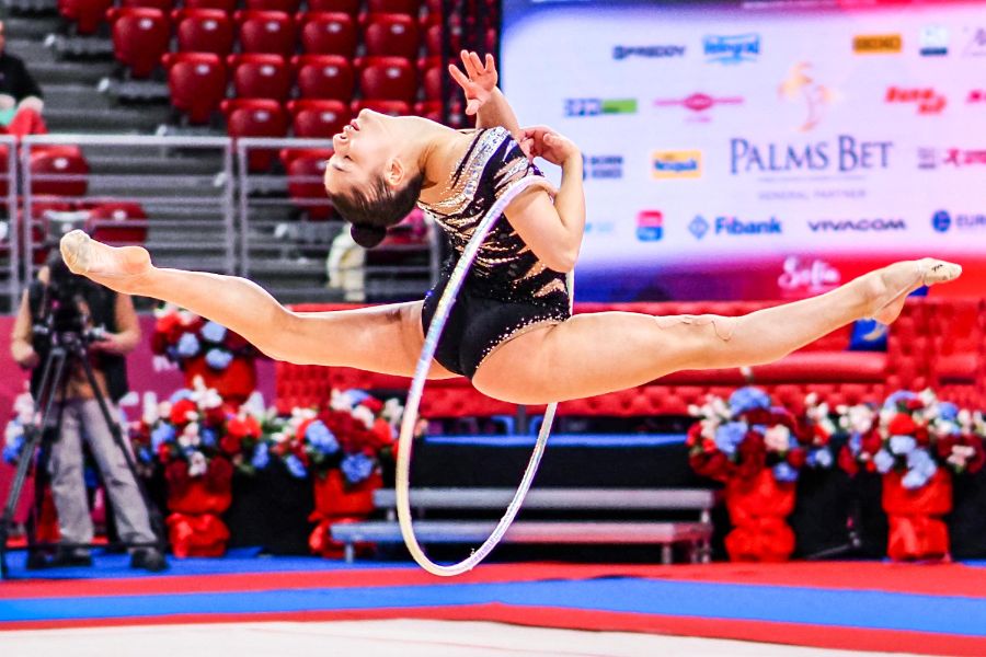 <p>Финалите на отделните уреди на Световната купа по художествена гимнастика.</p>