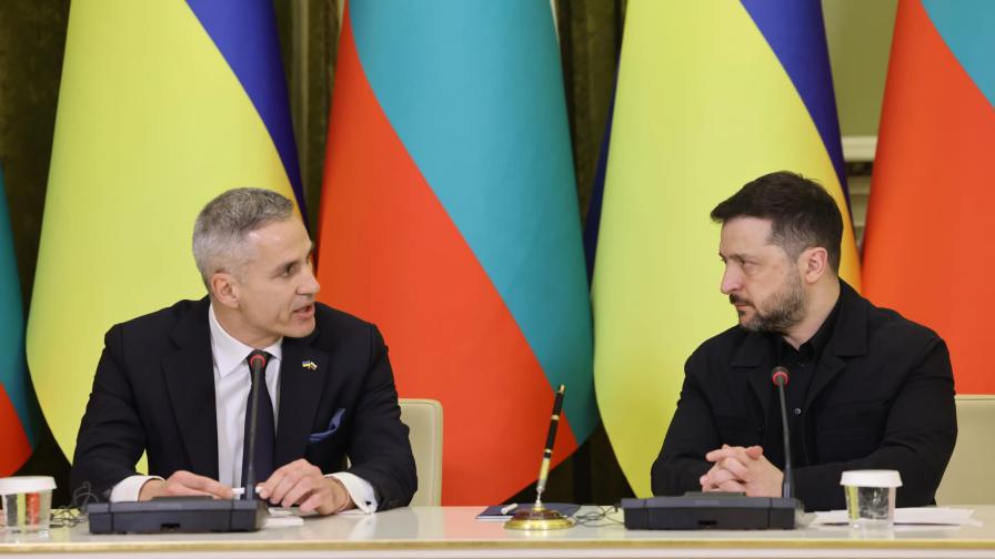 Гюров и Зеленски подписаха десетгодишно споразумение за отбрана