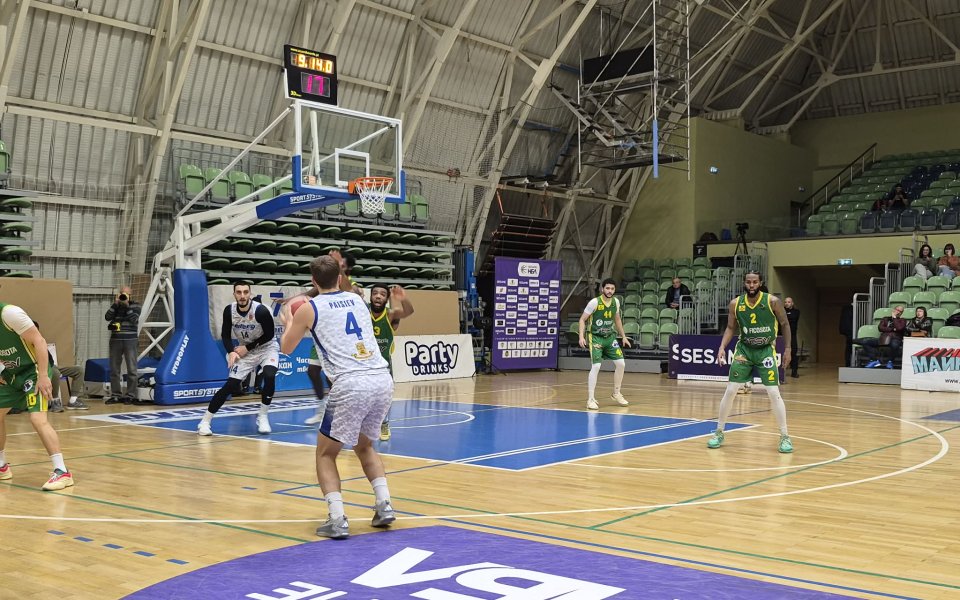 Академик Бултекс 99 пречупи съпротивата на Шумен след две продължения