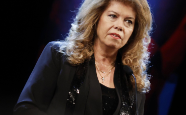 Президентът Йотова изрази съболезнования на семейството на Боби Михайлов