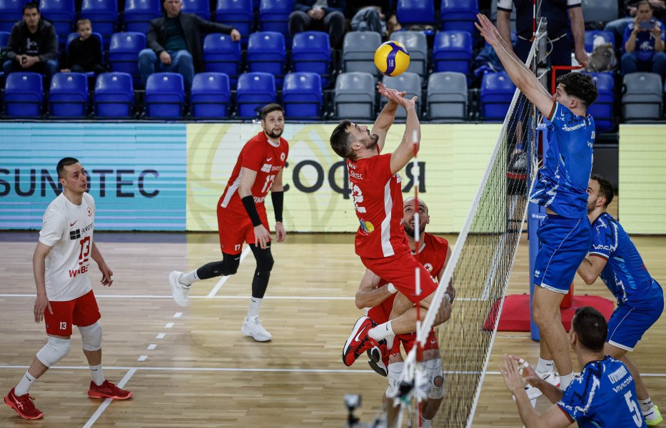 Волейбол Левски ЦСКА1