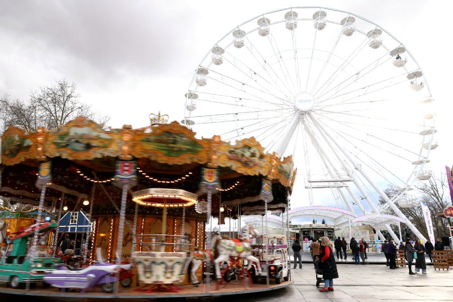 <p>В Княжеската градина в София беше открито 40-метрово виенско колело &ndash; най-високото в България и част от най-новото събитие в столицата Sun Fest Sofia.</p>