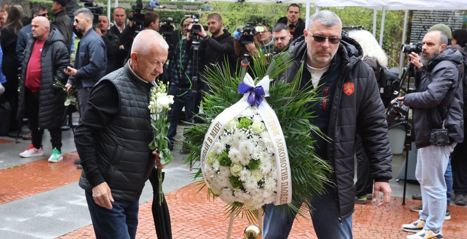 България се прощава с Борислав Михайлов1