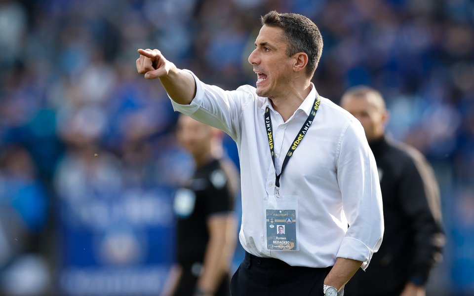 Кметът на Добрич отговори на Веласкес за терена