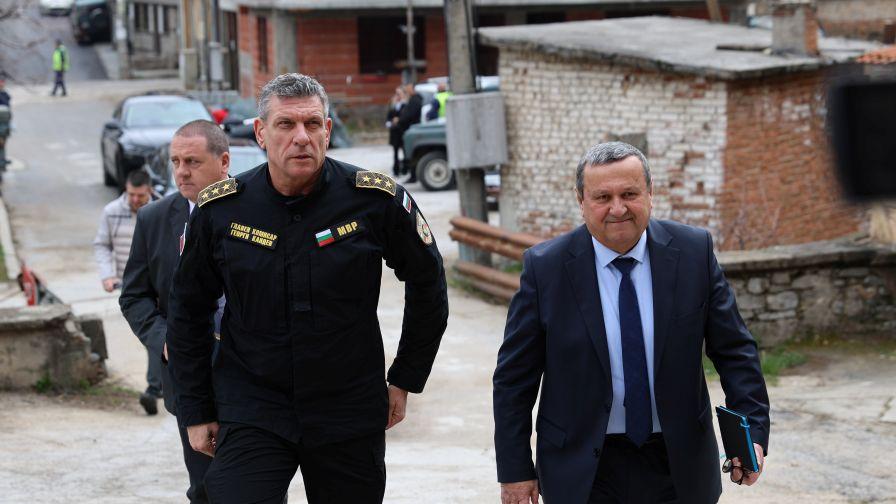 Социалният министър се среща с ръководството на МВР в Хасково