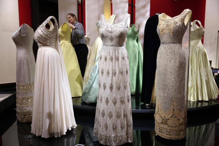 Елизабет изложба