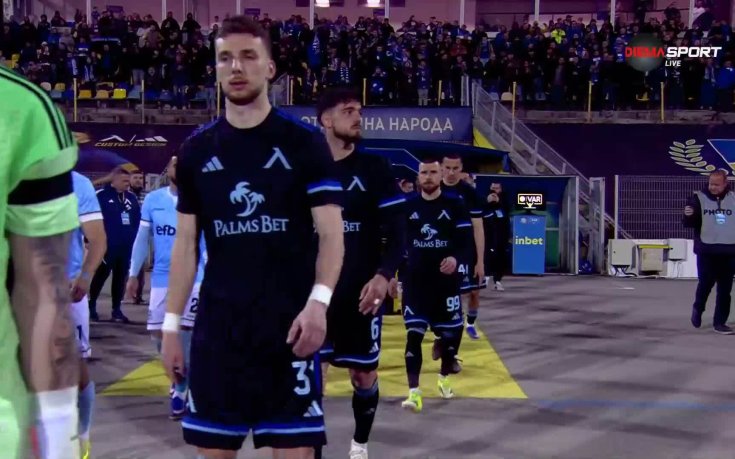 Левски изцяло в черно срещу Арда в памет на Боби Михайлов