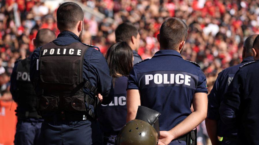 <p>Дербито между ЦСКА и "Левски": МВР с предупреждение към феновете</p>