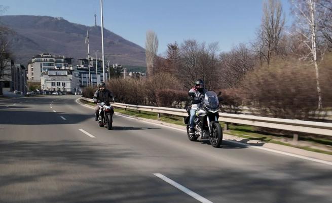 Как да се справим с някои от най-рисковите ситуации при карането на мотор