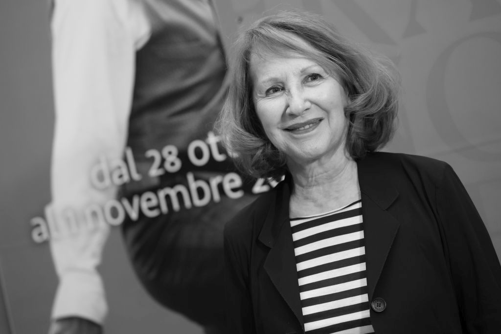 Отиде си легенда на френското кино - Натали Бай