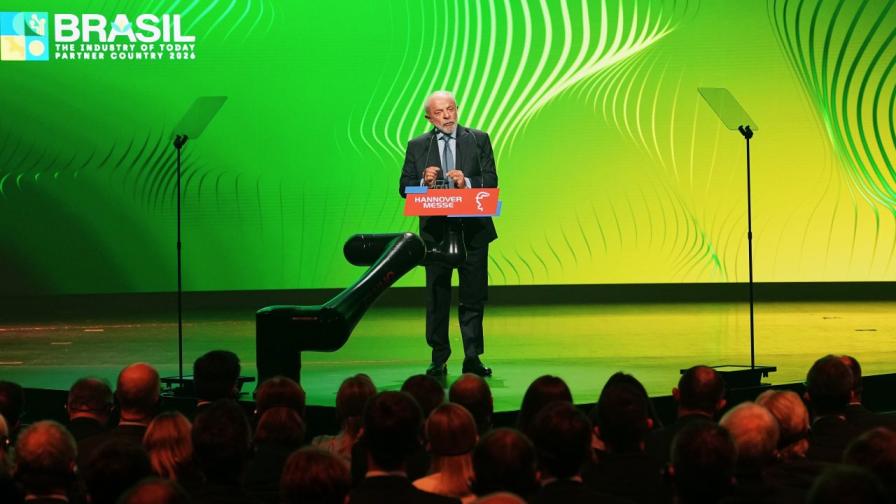 Бразилският президент с остра атака срещу САЩ - войната в Иран е "лудост"