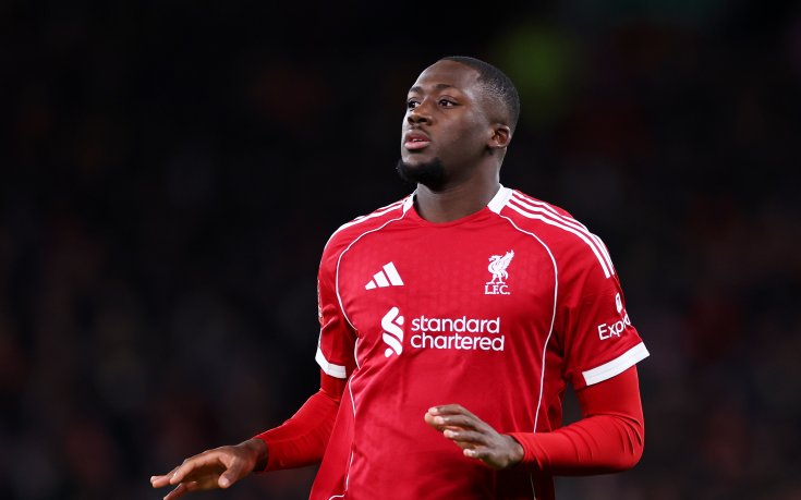 Основен защитник на Ливърпул призна, че е близо до нов договор