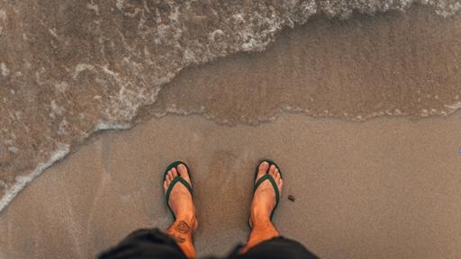 Мъжки джапанки - водещи тенденции и комфорт за плажния сезон