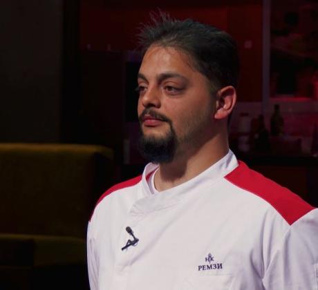 Един от най опитните професионалисти в Hell’s Kitchen Денис Ремзи се