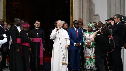 Папа Лъв XIV: Бъдещето на човечеството е в опасност