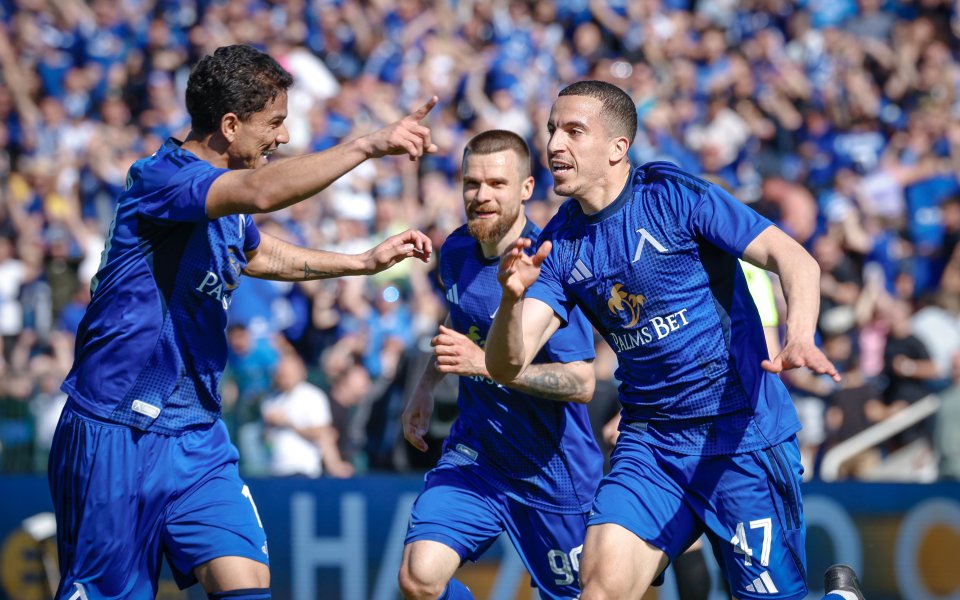 Шампионски обрат! Левски постави ЦСКА на колене и докосва титлата