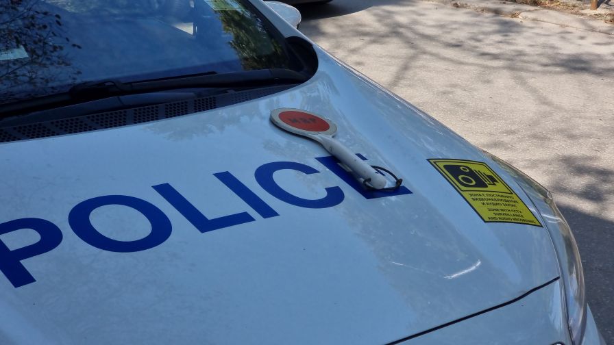 <p>Откриха военен боеприпас в гимназия в Добрич</p>