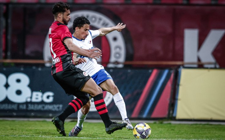 СНИМКИ: Домакинството на Локо София на Септември