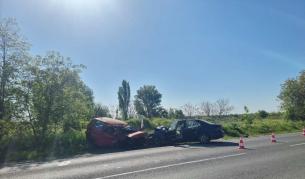 Шофьор загина в катастрофа край Стара Загора, има ранени