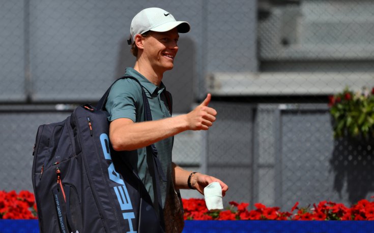 Синер и Фис са първите четвъртфиналисти на Мастърса в Мадрид