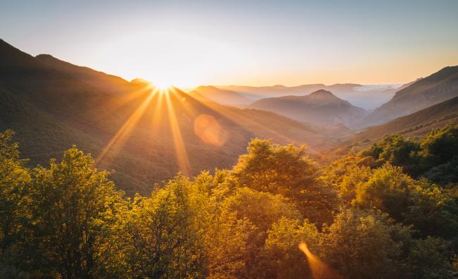 Времето през май - от минус 3 до 35 градуса