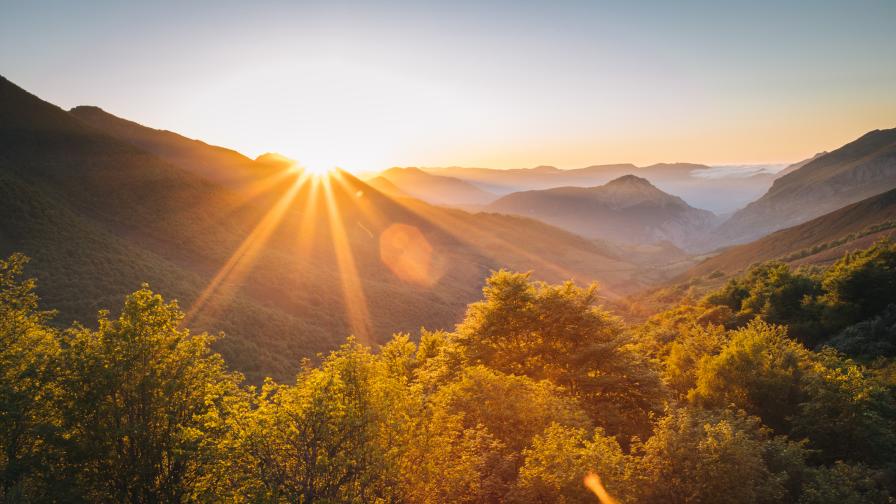 Времето през май - от минус 3 до 35 градуса