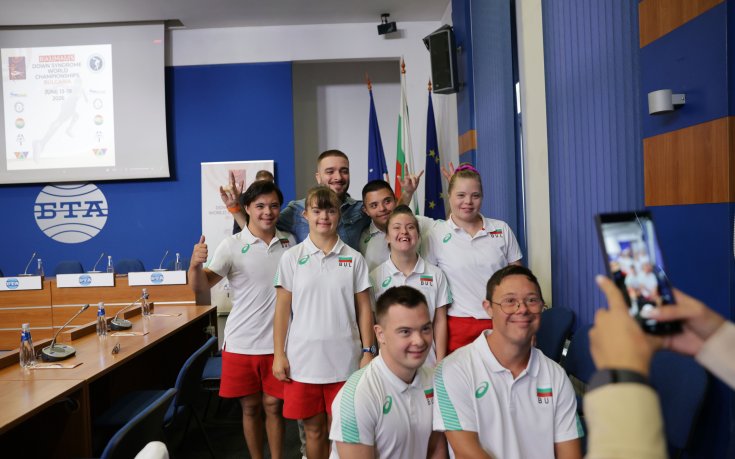 Криско, Мария Илиева и Любо Киров обединяват сърца за за спортисти със синдром на Даун