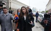 <p>Анна Бодакова, най-младият депутат от ПП, коментира разцеплението с ДБ</p>