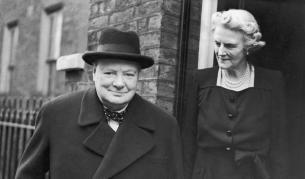 „Разказвам всичко на Клеми“: Невероятната история на жената, която опитоми Уинстън Чърчил