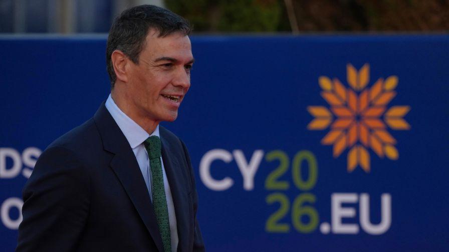 Инцидент със самолета на испанския премиер на път за срещата в Армения
