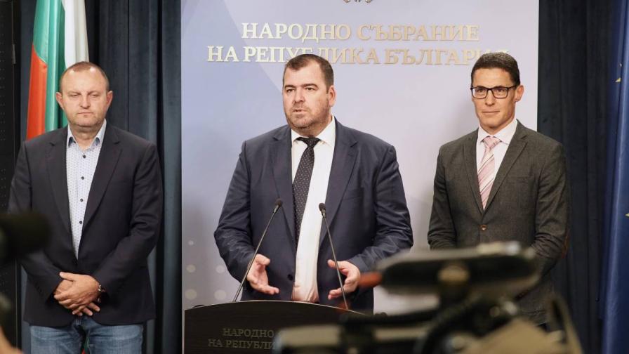 "Прогресивна България" внесе законопроекти за цените