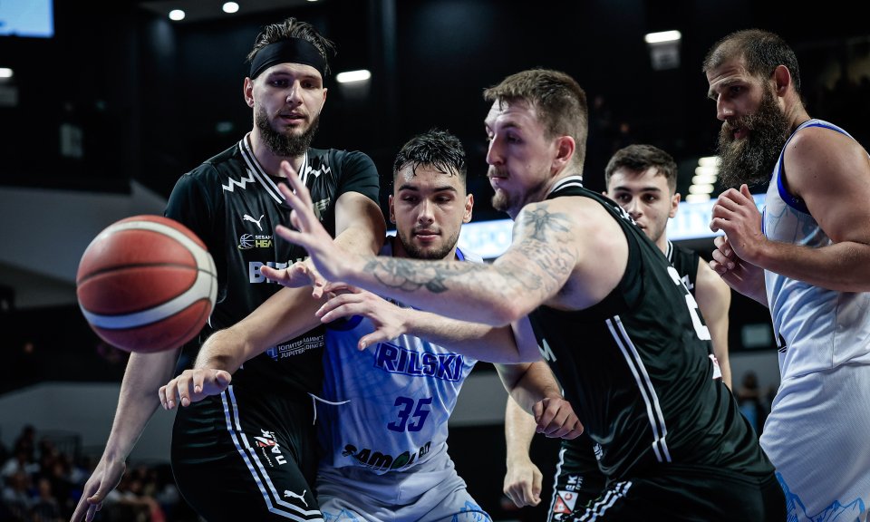 БК Рилски спортист БК Локомотив Пловдив1