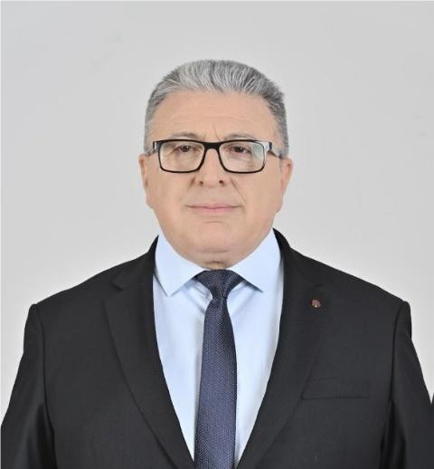 <p>Дико Диков</p>