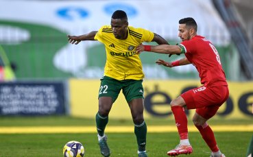НА ЖИВО: Добруджа - Ботев Враца 0:2, втори гол на Генов
