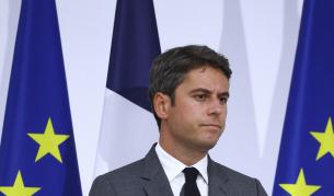 <p>"Клонингът на Макрон" влиза в битката за Елисейския дворец</p>