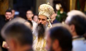 Патриарх Даниил възглави литургия за празника Неделя на светите отци в храм „Св. Неделя"