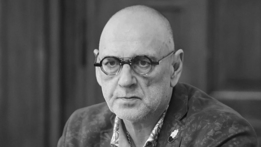 Почина Любен Дилов-син
