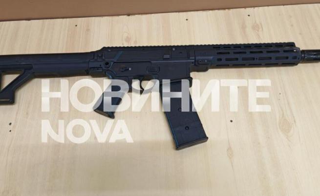 Автомат от люка на кола и тест за кокаин: Задържаха инфлуенсъра Стоян Колев на АМ „Тракия“