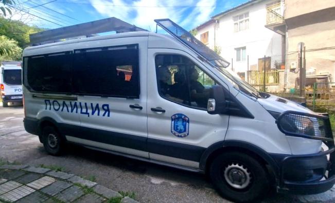 Акция и претърсвания от полицията в Смолян