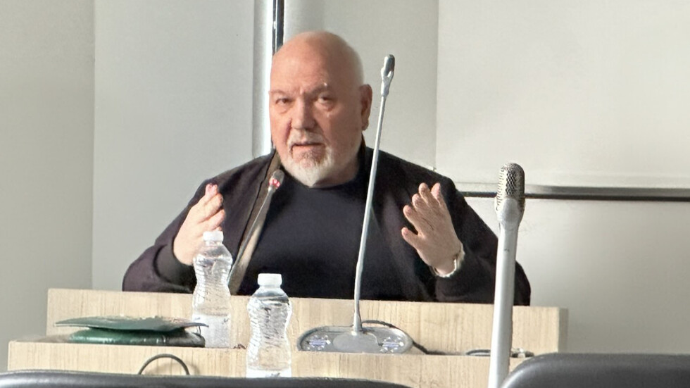 Проф. Александър Маринов става съветник на вицепремиера Гълъб Донев