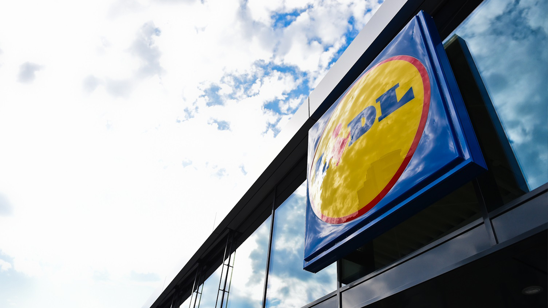 Повече магазини, повече възможности: Lidl разширява екипа си с нови работни места в цялата страна