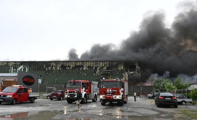 МОСВ: Въздухът над ж.к. „Люлин“ е в нормите след пожара
