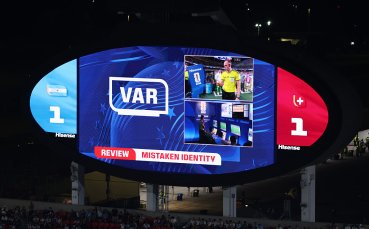 Извънредна ВАР промяна часове преди Англия - Аржентина