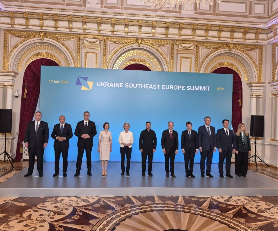 Какво каза българският външен министър на Зеленски